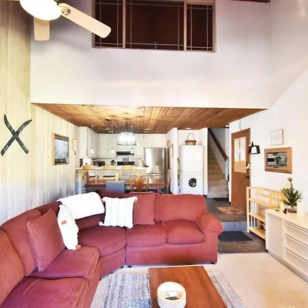 Cozy Condo At Canyon Lodge! Sleeps 8, A Walk To Canyon Lodge